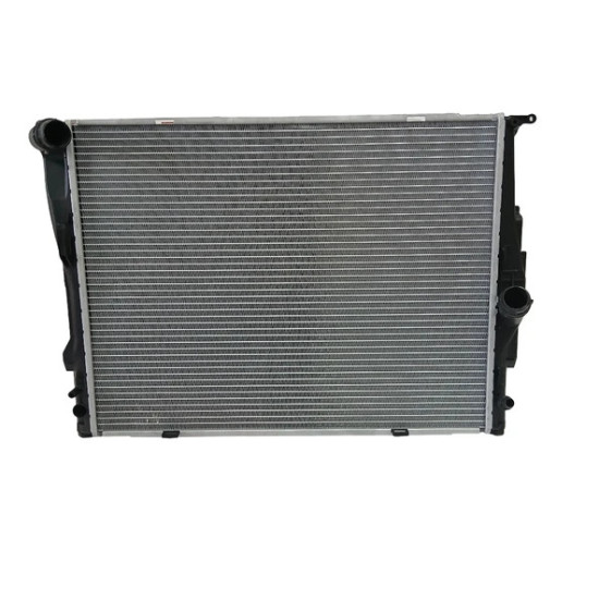 Bmw HELLA Su Radyatoru 17117562079 E81 E82 E87 E88 E90 E91 E92 E93 X1 E84